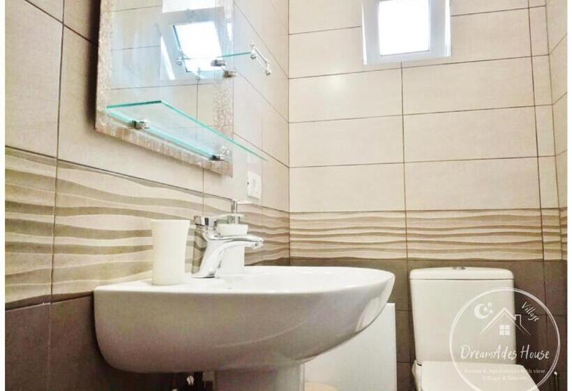 Cameră Standard, Dreamades House