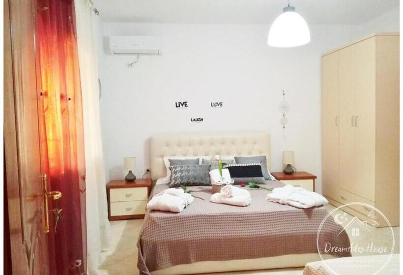 Studiou Familiar, Dreamades House