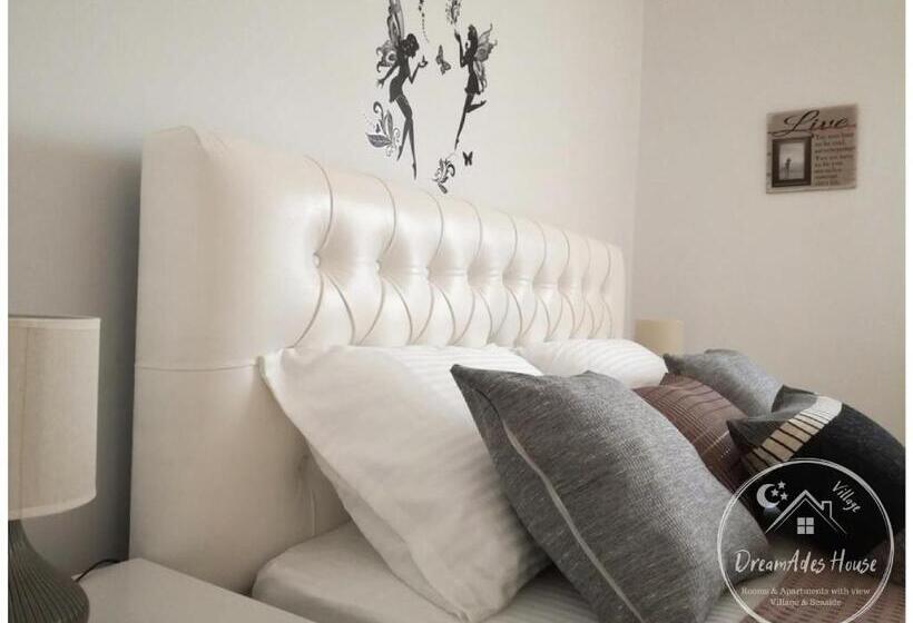 Cameră Standard, Dreamades House