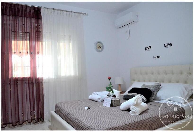 Studiou Familiar, Dreamades House