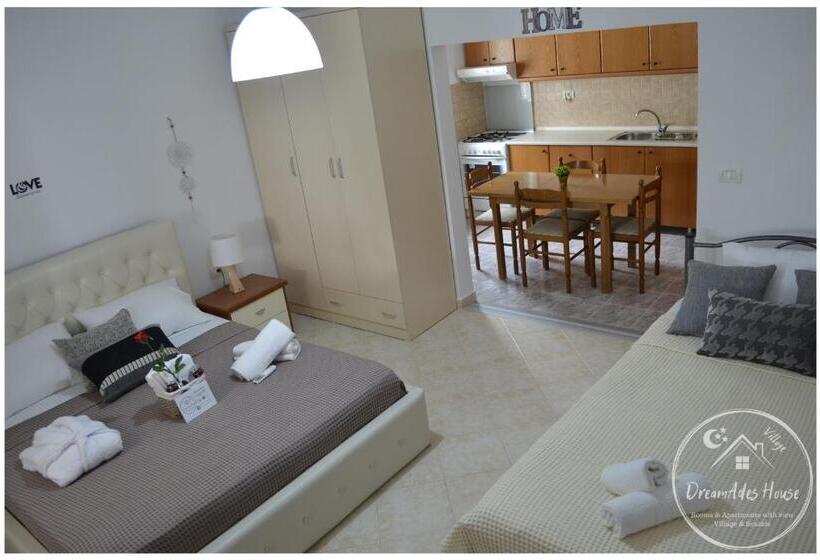 Studiou Familiar, Dreamades House