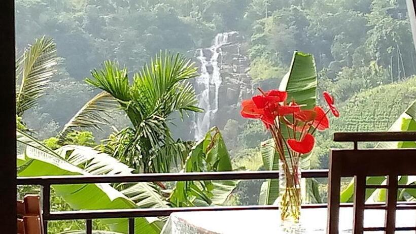 Номер Стандарт Трехместный, Dimuthu Home Stay