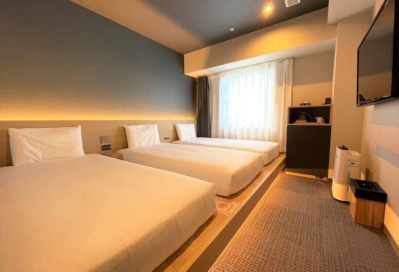 اتاق استاندارد سه نفره, Henn Na Hotel Kanazawa Korimbo