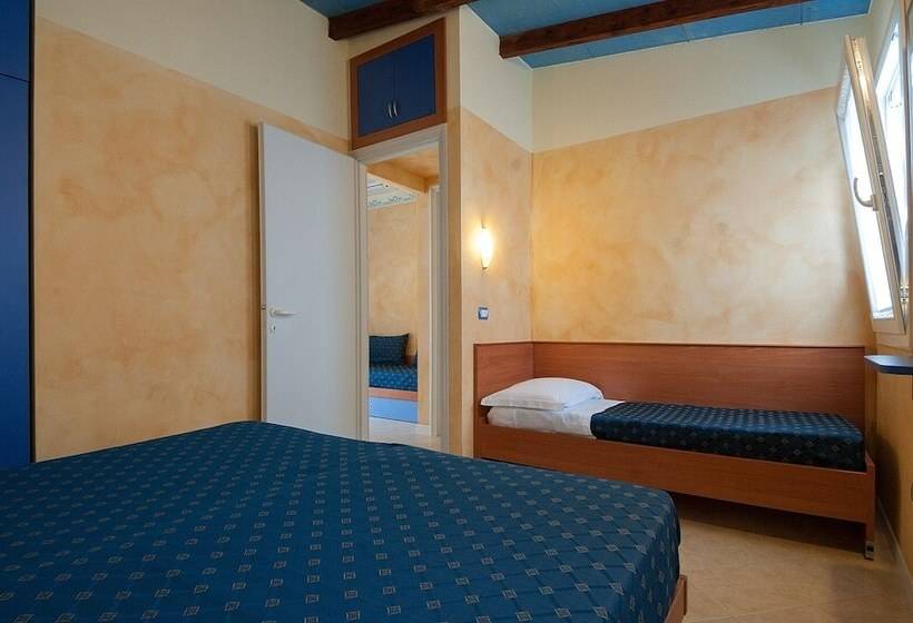 标准平房, Park Gallanti