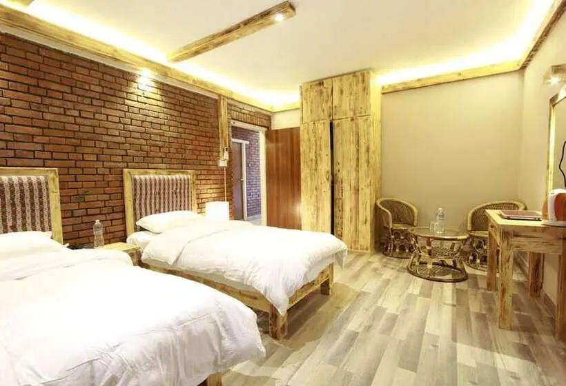 اتاق لوکس, Silu Homes