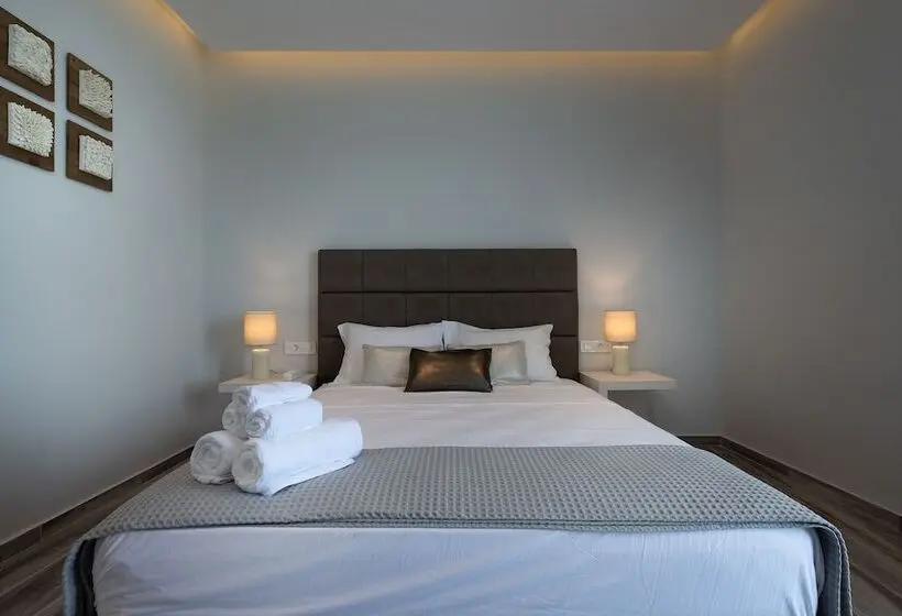 استودیو اجرایی, Kyma Rooms & Suites