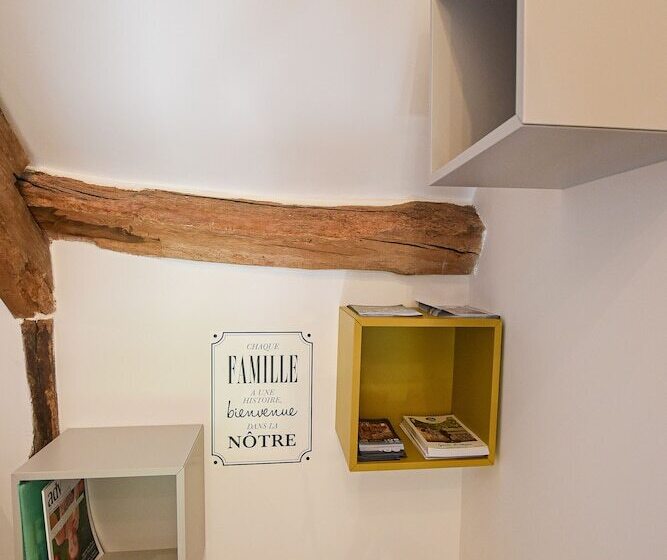 ファミリールーム, La Brocherie