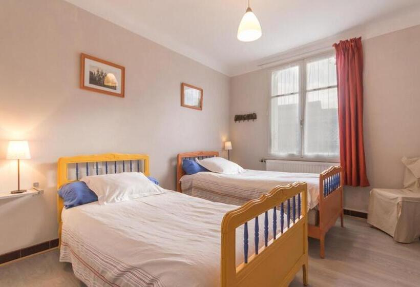 ファミリールーム, Topaze