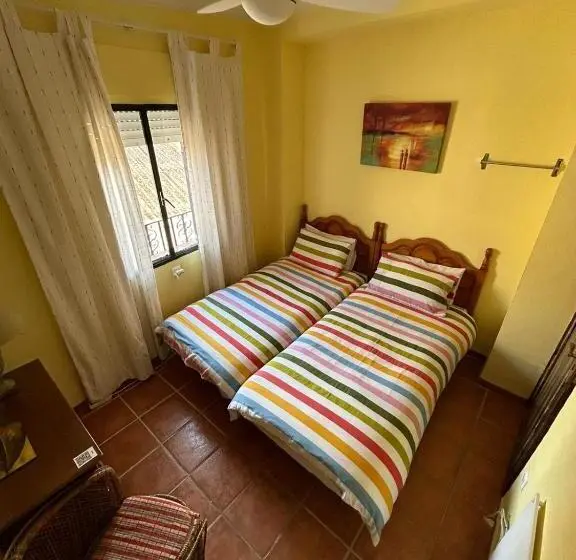 Standard Yhden Hengen Huone Jaettu Kylpyhuone, Hostal R Conecta
