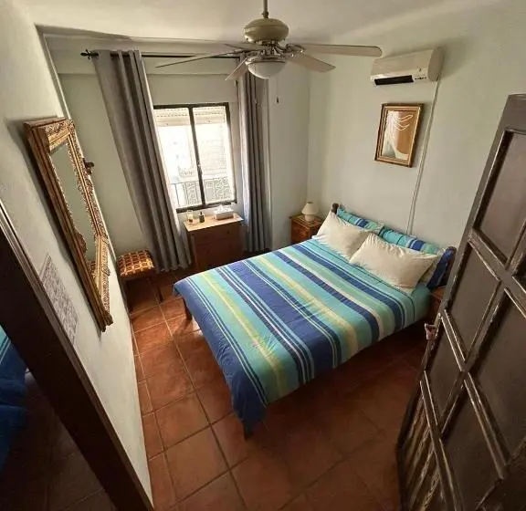 Perhehuone Jaettu Kylpyhuone, Hostal R Conecta