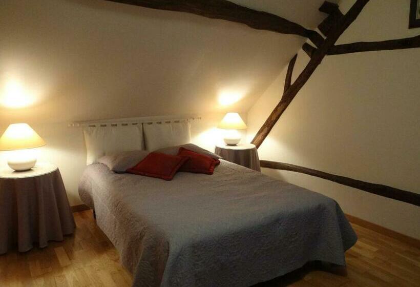 סוויטה משפחתית, La Sauleraie