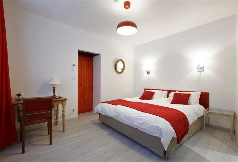 带大床的标准间, Domaine De Ludeye