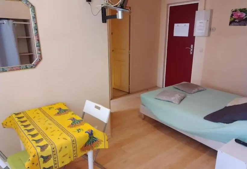 デラックスルーム, Le Moderne Veynes   Location D Appartements à La Nuitée