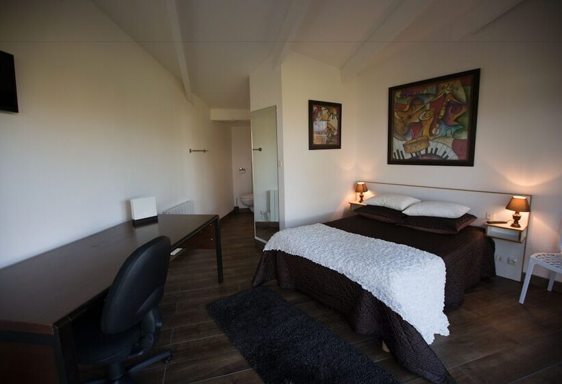 장애인을 위한 스탠다드 룸, La Jalousie