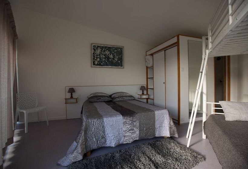 패밀리 룸, La Jalousie