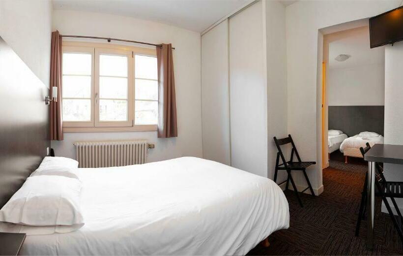 غرفة قياسية رباعية, Le Galoubin