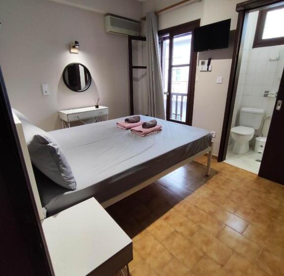 バルコニー付きスタンダードルーム, Grecos Zero Skiathos