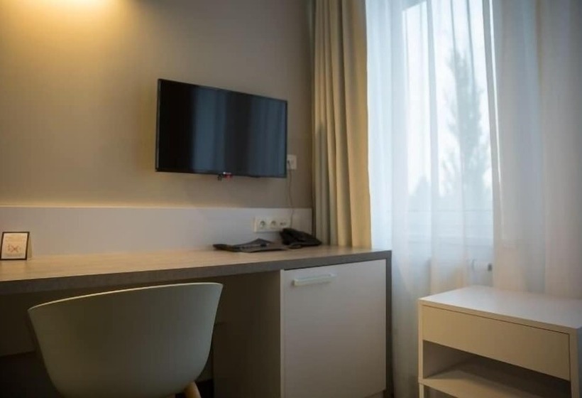 スタンダードシングルルーム, Quattro