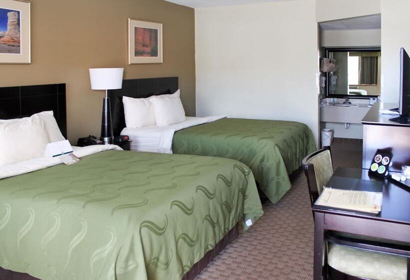 Номер Стандарт 2 Двуспальные Кровати, Quality Inn Navajo Nation Capital