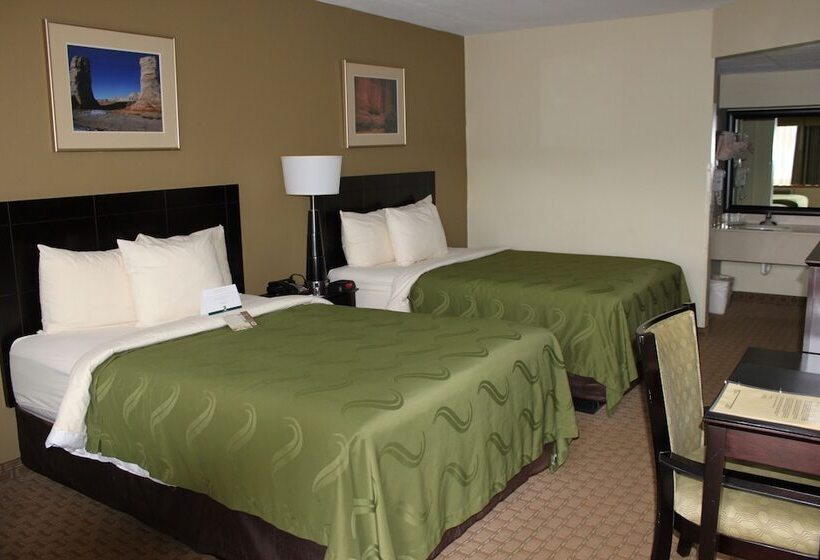 Номер Стандарт 2 Двуспальные Кровати, Quality Inn Navajo Nation Capital