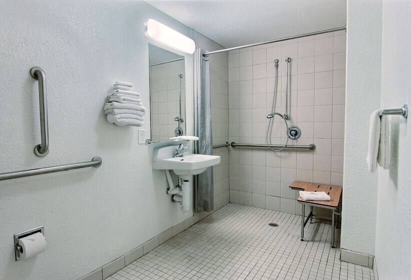 Номер Стандарт Адаптированный для Инвалидов, Motel 6corpus Christi, Tx  East  North Padre Island
