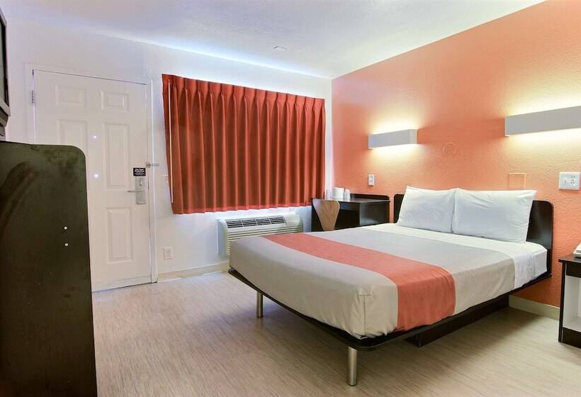 غرفة قياسية لذوى الاحتياجات الخاصة, Motel 6corpus Christi, Tx  East  North Padre Island