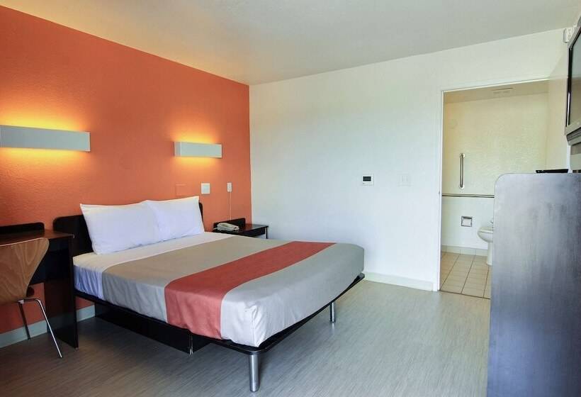 غرفة قياسية لذوى الاحتياجات الخاصة, Motel 6corpus Christi, Tx  East  North Padre Island