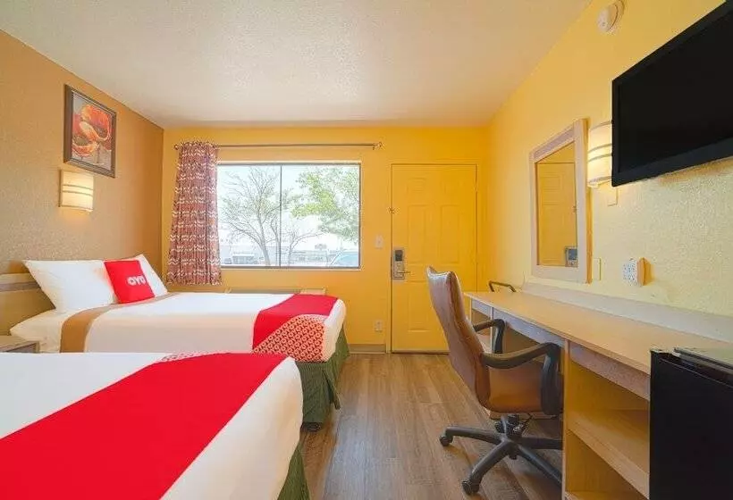 ２ダブルベッドのスタンダードルーム, Days Inn By Wyndham Wichita Falls