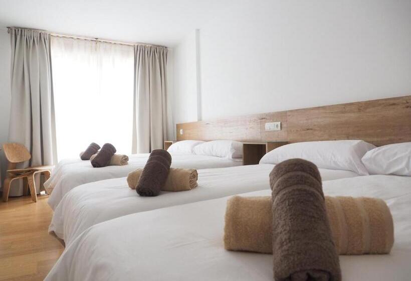 标准三人间, Pension Rosella