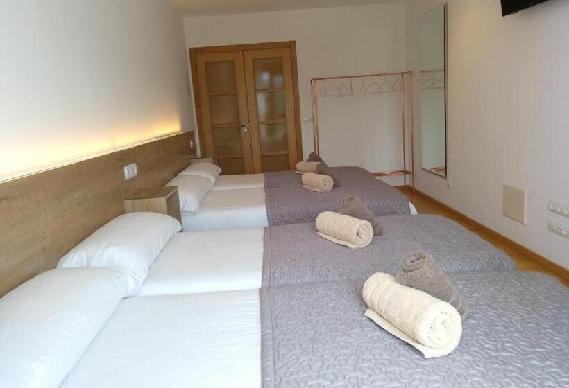 标准三人间, Pension Rosella