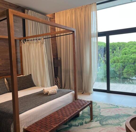 주니어 스위트, Playa Grande By Tropical