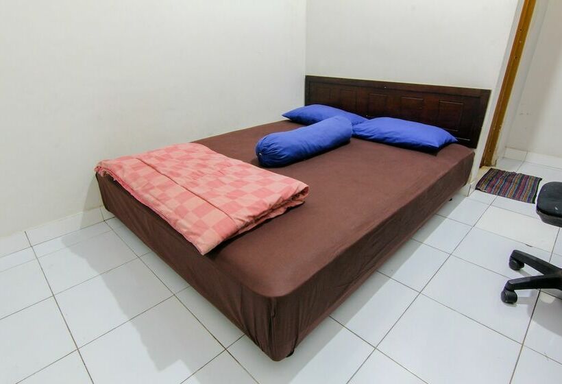 Quarto Estandar, JJ House Wahid Hasyim
