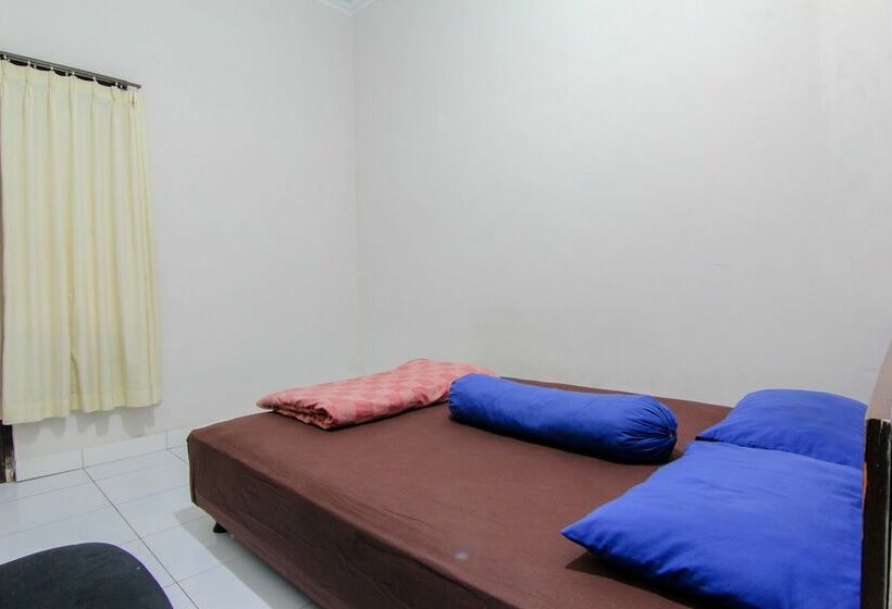 غرفة قياسية, JJ House Wahid Hasyim