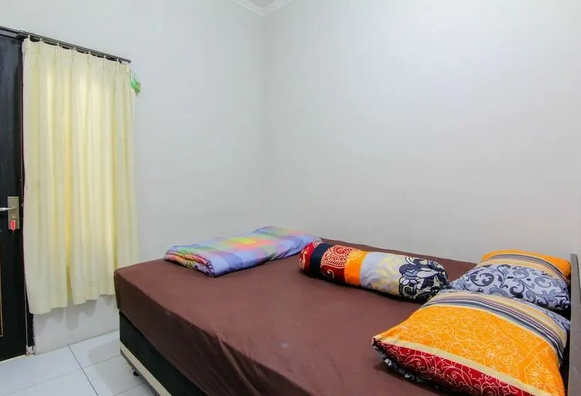 اتاق استاندارد, JJ House Wahid Hasyim