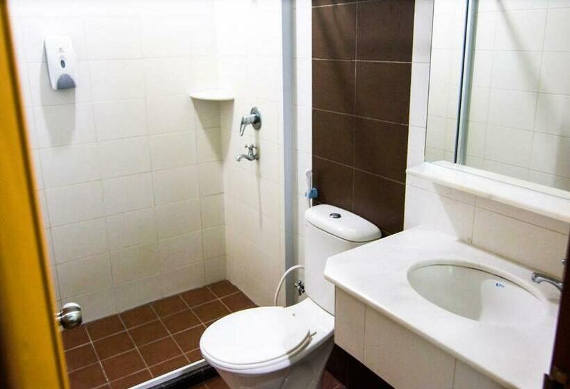 חדר דחוקס עם מיטת קינג, Royal