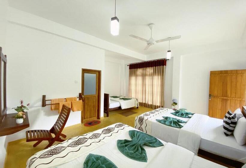 패밀리 룸 가든 전망, Misty Elegance  Ella