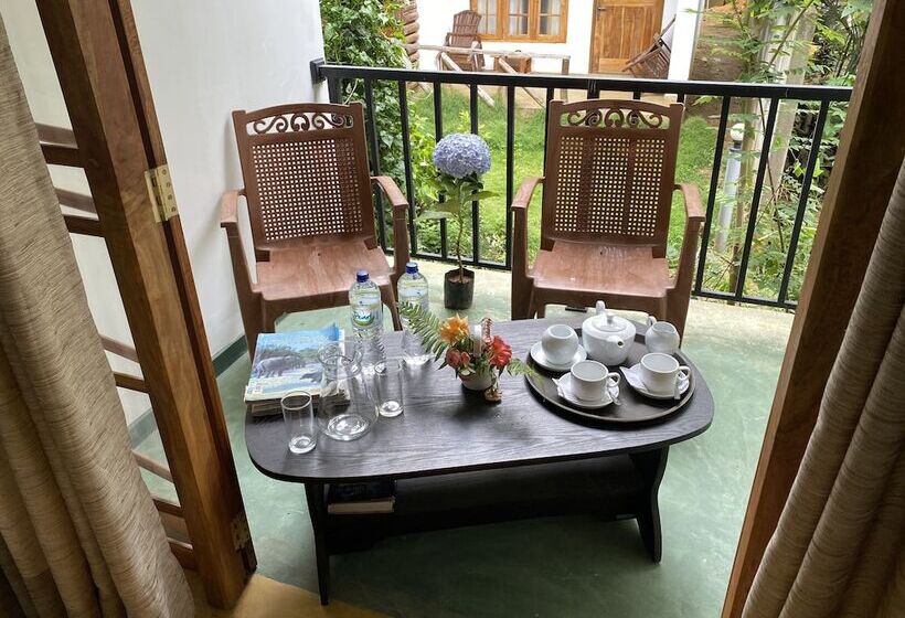 디럭스 트리플 룸, Misty Elegance  Ella