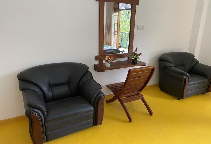 디럭스 4인 룸, Misty Elegance  Ella