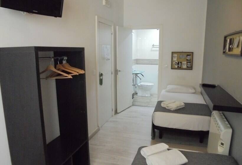 اتاق استاندارد, Easy Sants By Bossh!