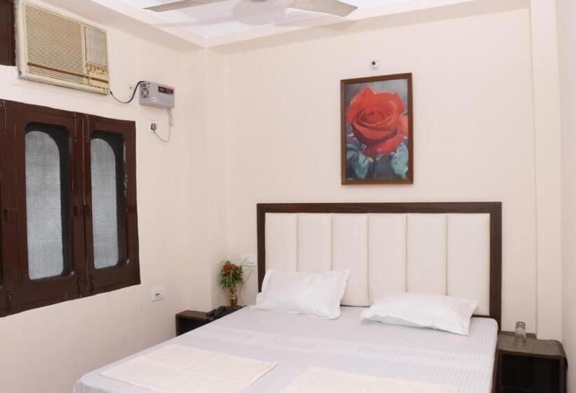 スタンダードルーム, Vikas Home Stay