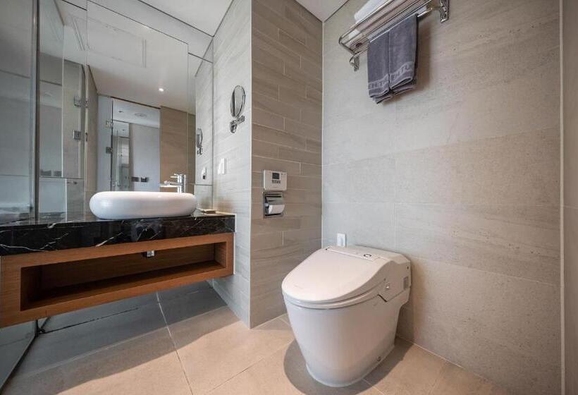 Quarto Triplo Deluxe, Jeju Seongsan Golden View