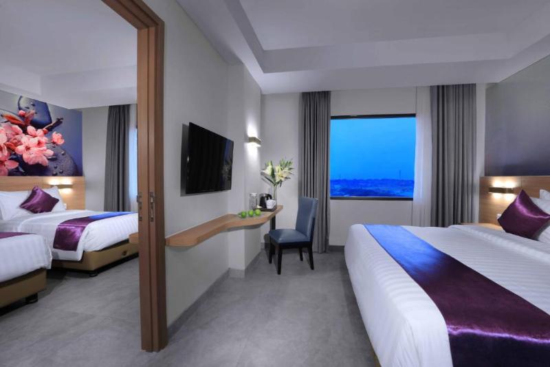 Люкс, Quest Prime Cikarang By Aston