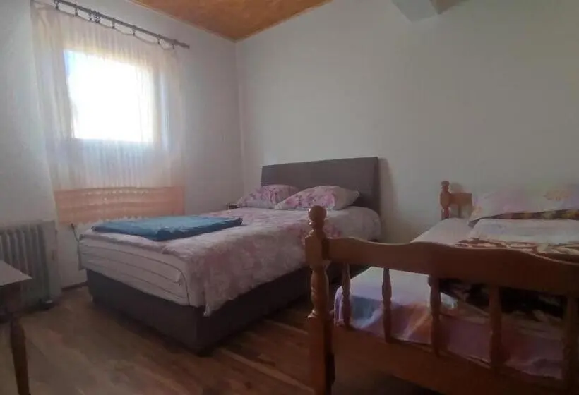 آپارتمان 1 خوابه, Apartments & Rooms Vitko