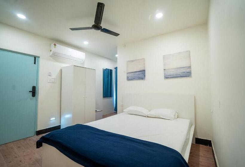 اتاق استاندارد با تخت بزرگ, Slackpackr Hyderabad