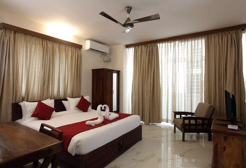 חדר דלוקס, Crimson Lotus Bangalore
