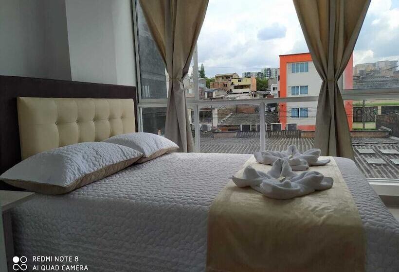 标准间, Pradera Plaza