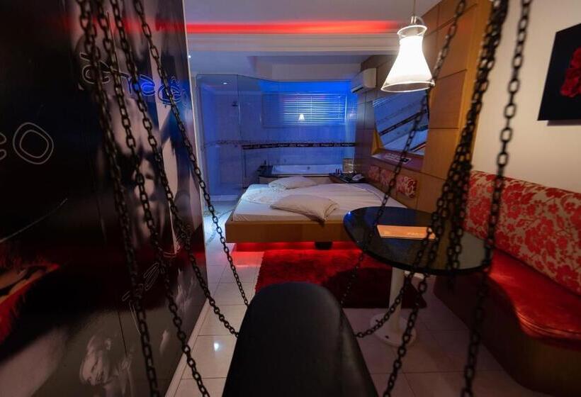 ハイドロマッサージバス付きスイート, Motel Kalahari