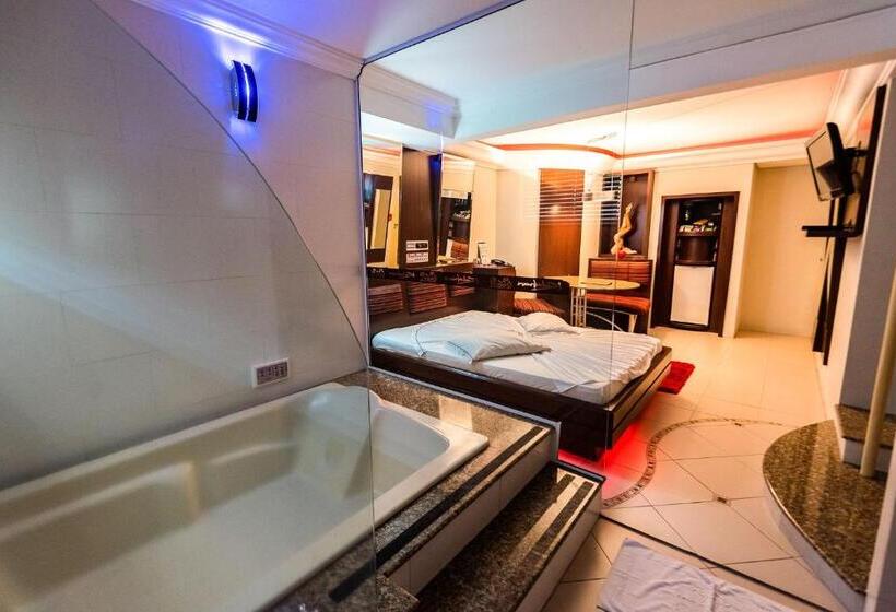 ハイドロマッサージバス付きスイート, Motel Kalahari