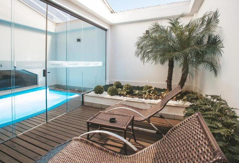 エクゼクティブスイート, Motel Kalahari