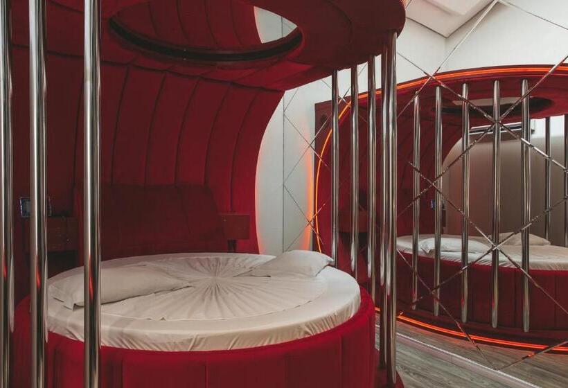 エクゼクティブスイート, Motel Kalahari